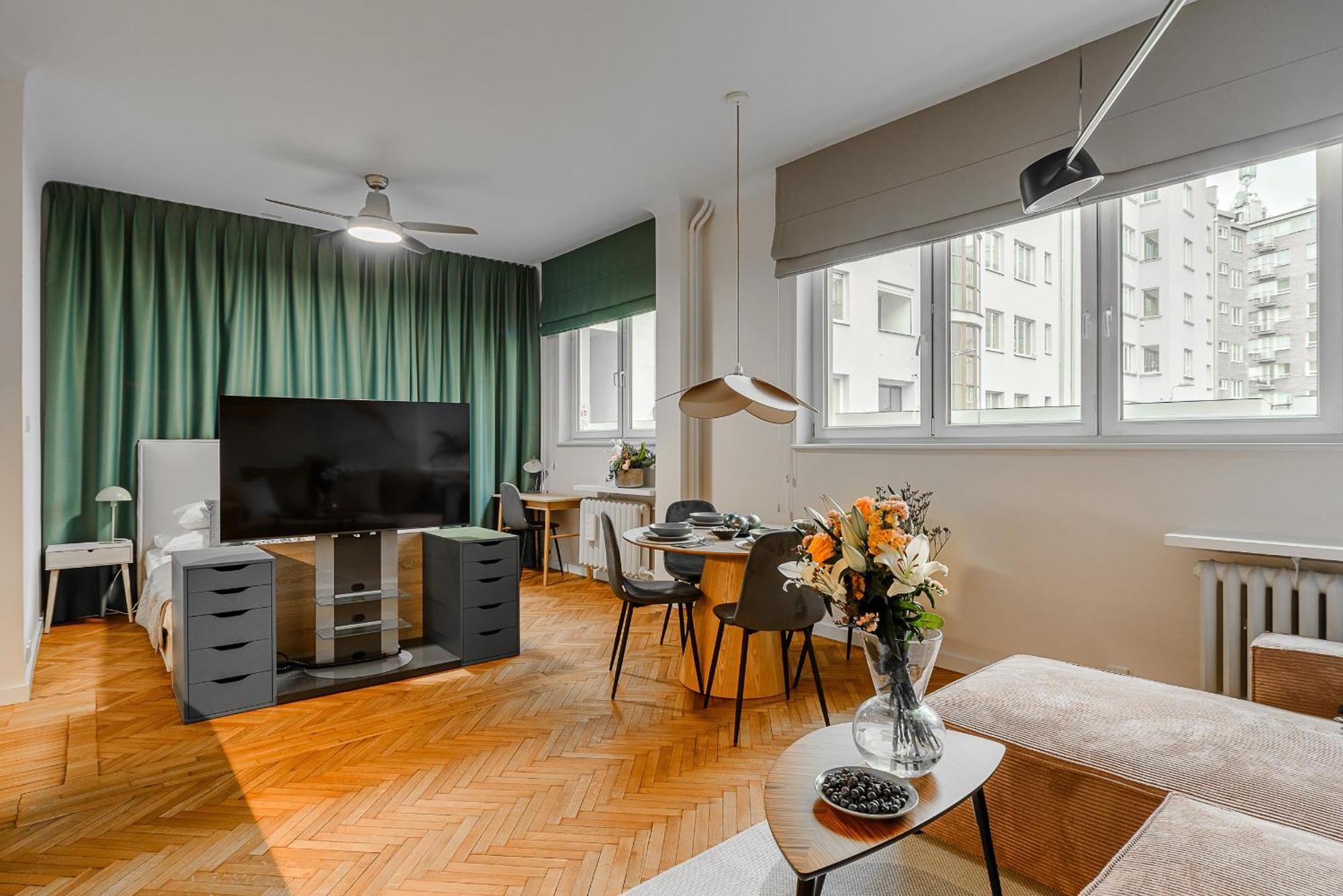 P&O Apartments Wiejska I Варшава Экстерьер фото